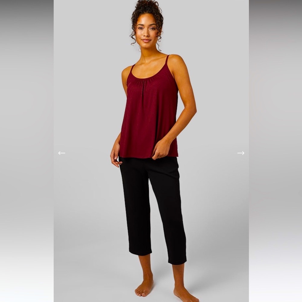32 Degrees Black Ankle Cropped Pants NWT